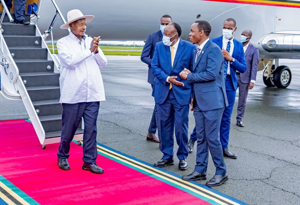 Uganda’s President Yoweri Museveni Arrives in Tanzania for 25th EAC Heads of State Summit Uganda’s President Yoweri Museveni Arrives in Tanzania for 25th EAC Heads of State Summit | @MFA Tanzania