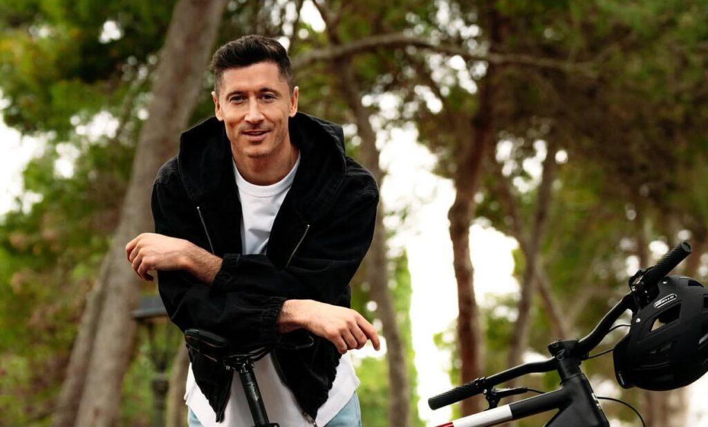 Robert Lewandowski Leaves Barcelona After 119 Goals in 191 Games. Where is He Conquering Next? | Swahili Today