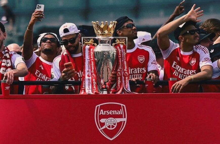 More Than 1.5 Million Flood London for Arsenal Parade as Six Stabbed, 24 Arrested